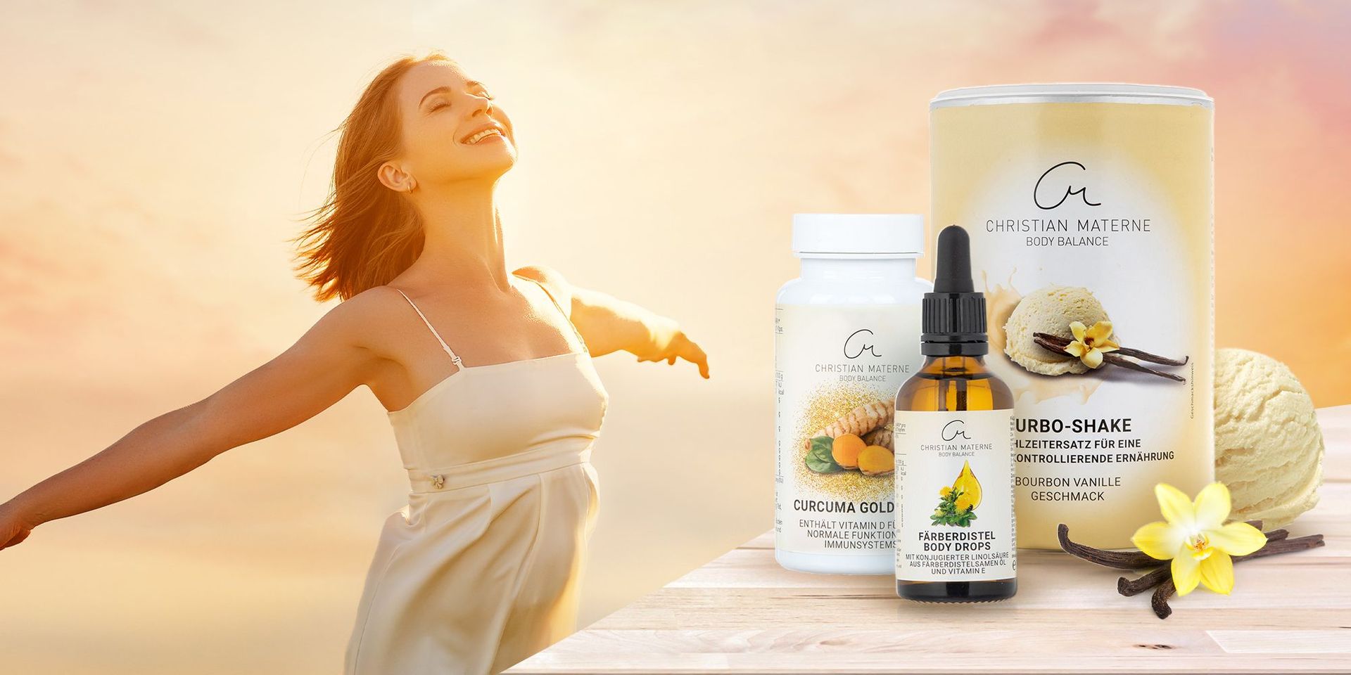 Frau im Sonnenuntergang mit Christian Materne Body Balance Produkten im Vordergrund