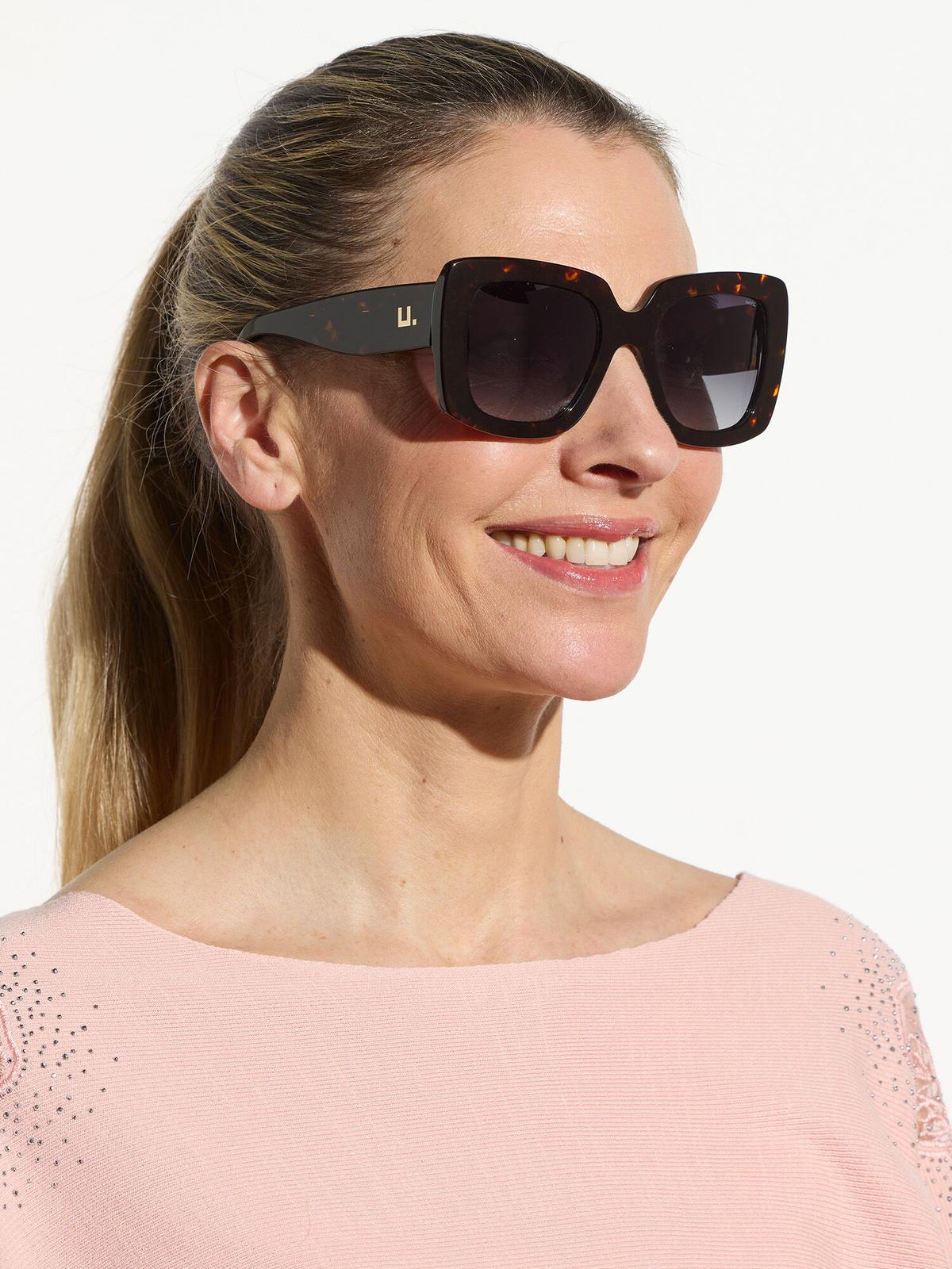 Produktbild Sonnenbrille "Sarah" UV-Schutz, kratzfest, bruchsicher