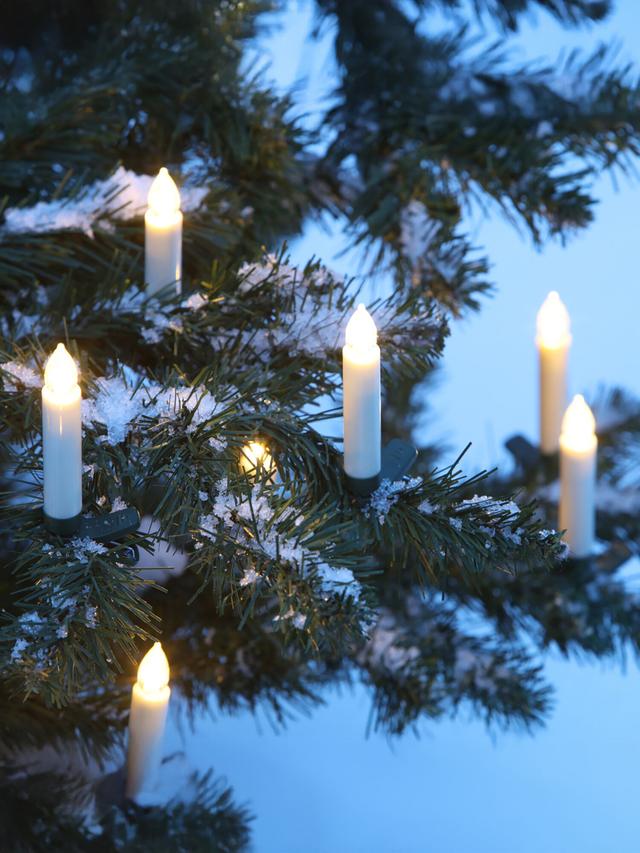 Produktbild von LED Christbaumkerzen mit Fernbedienung und Timerfunktion, 10er-Set