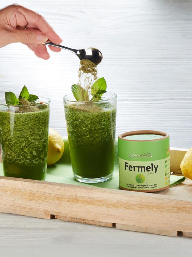 Produktbild von louie's grünepflaume Bio-Pulver "Fermely Grün" auf Basis fermentierter & gefriergetrockneter Minze, 70 g