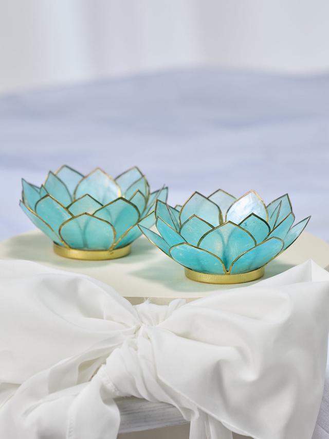 Produktbild von Teelichthalter als Lotusblüte, Rosa oder Blau, 2er-Set