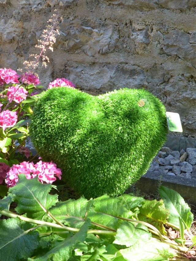 Produktbild von Gartendeko "Figur Herz" UV-beständig, wetterfest, 35 cm