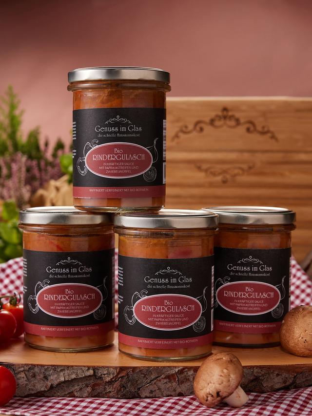 Produktbild von Bio Sonntags-Schlemmer-Set aus Rindergulasch & Hühnerfrikassee, 8-teilig