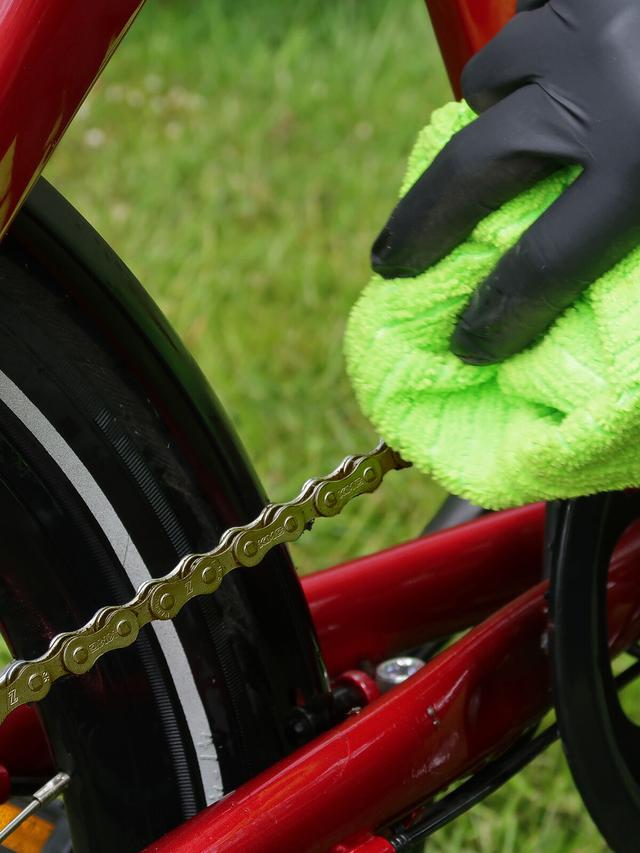 Produktbild von Reinigungsset für E-Roller, E-Scooter, E-Bike, Fahrrad, Motorrad, 3-teilig