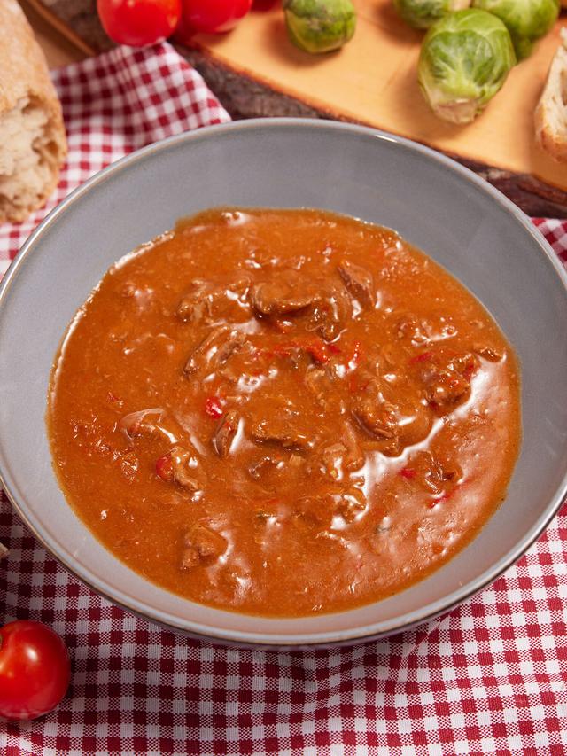 Produktbild von Bio Sonntags-Schlemmer-Set aus Rindergulasch & Hühnerfrikassee, 8-teilig