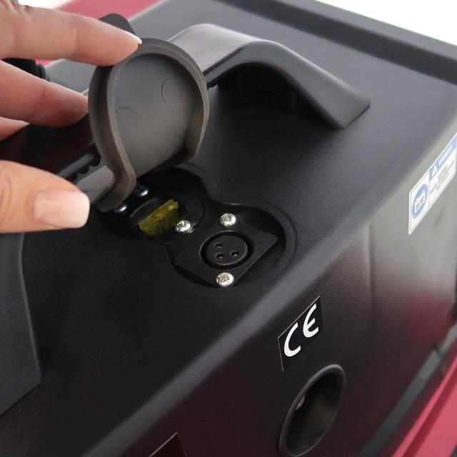 Produktbild von Elektromobil "Freedom II" führerscheinfrei, ohne Kennzeichen & Versicherung, für Fußgängerzone, Seiteneinstieg, zusammenklappbar, herausnehmbarer Akku, 20 km Reichweite, bis zu 6 km/h, 300 W