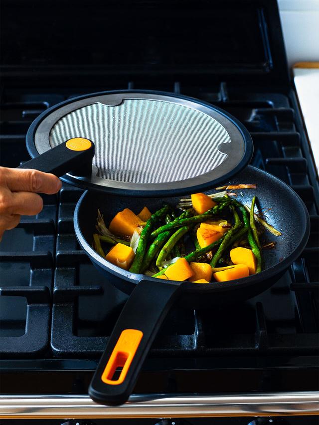 Produktbild von Spritzschutzdeckel m. Klappgriff 24, 26, 28 cm, EFFICIENT-Serie