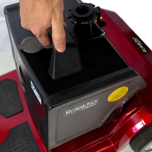 Produktbild von Elektromobil "Freedom II" führerscheinfrei, ohne Kennzeichen & Versicherung, für Fußgängerzone, Seiteneinstieg, zusammenklappbar, herausnehmbarer Akku, 20 km Reichweite, bis zu 6 km/h, 300 W