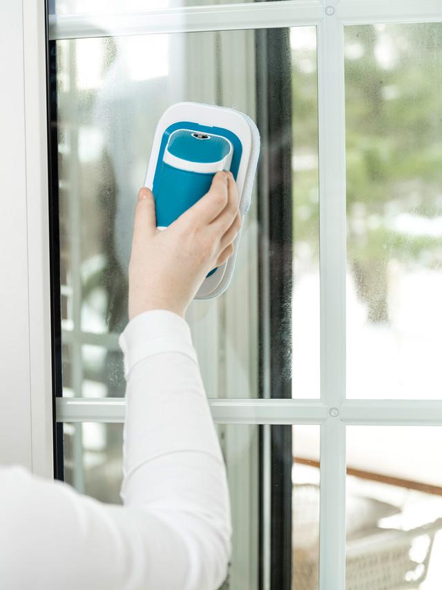 Produktbild von Livington Vibrationsreiniger "MultiScrubber" Akku betrieben, kabellos, inkl. 2 Wischbezüge