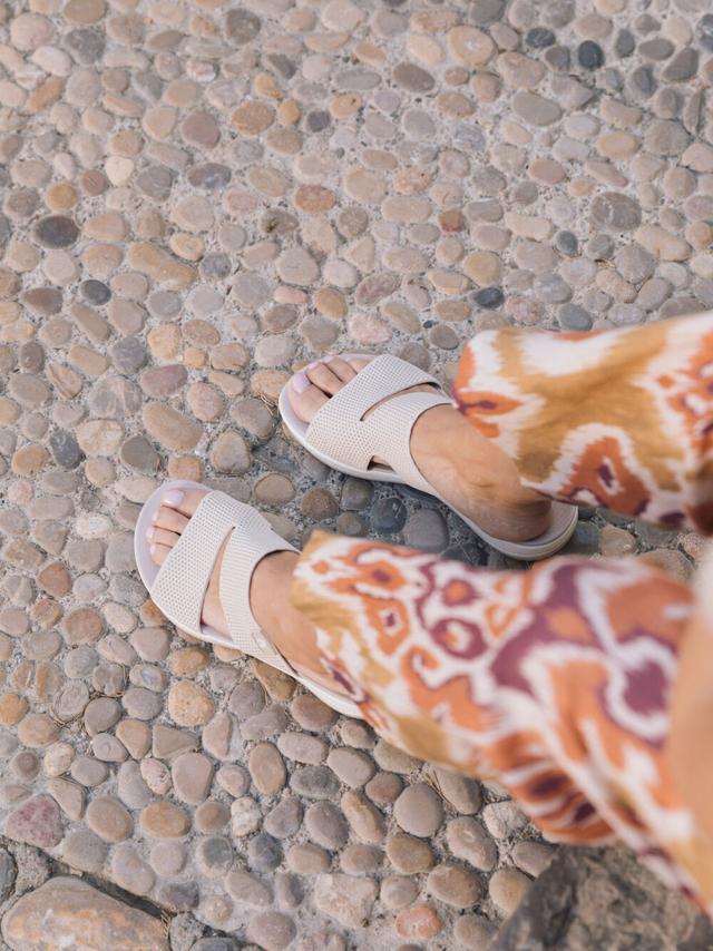 Produktbild von Hallux Valgus Sandalen "Jana Coshy" Sommerschuhe, flexibles Fußbett, vegan