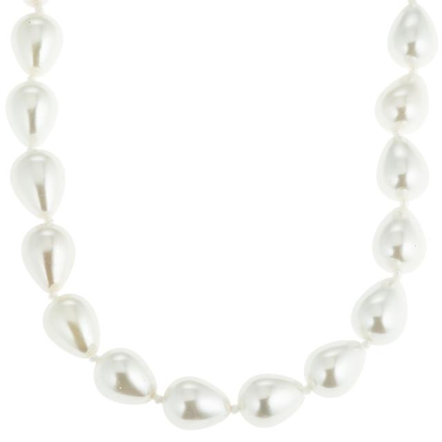 Produktbild von Collier & Armband, Muschelkernperlen, Tropfenform