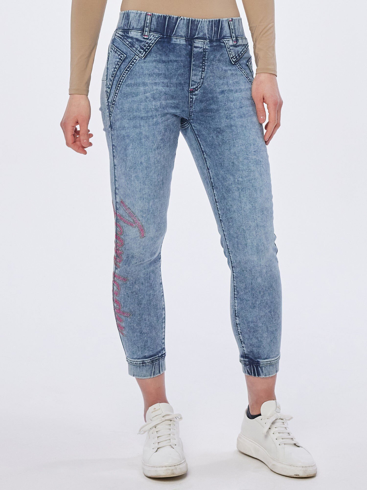 Jeanshose Icon Lady - We love Jeans - Fashion - Sarah Kern - Marken