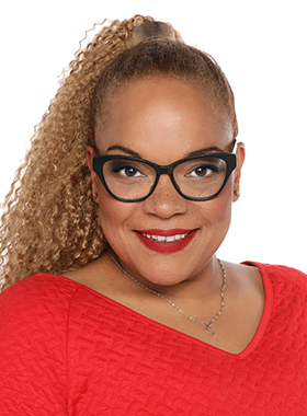 Liz Akueson Liz Akueson